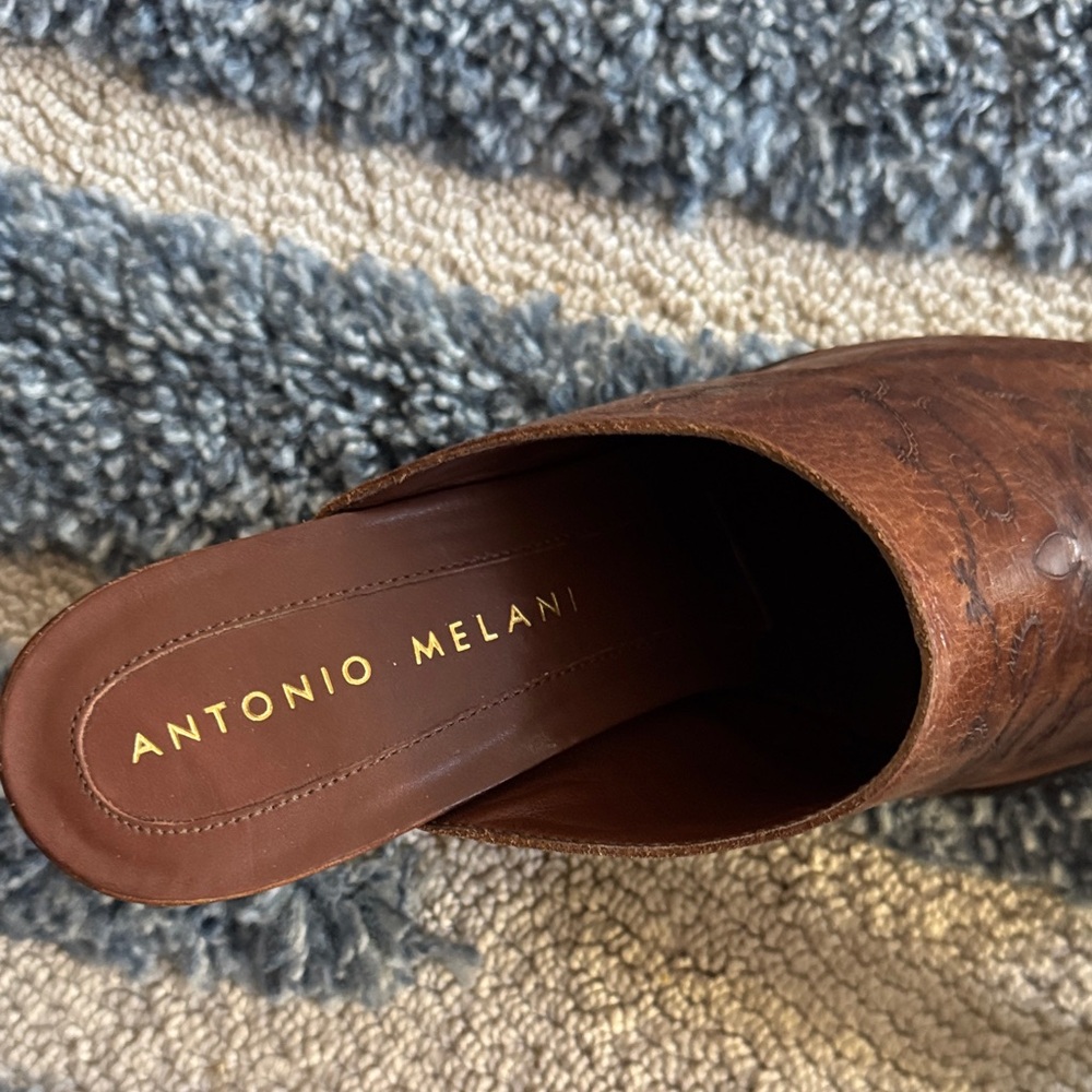Antonio Melani Embossed Brown Leather Mules - Picture 2 of 8